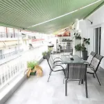 Urban East Comfort Διαμέρισμα *