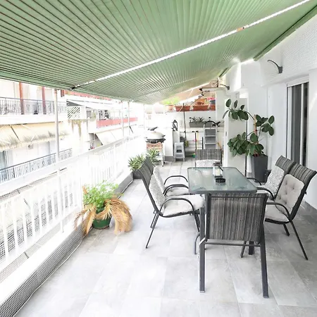 Urban East Comfort Apartment *