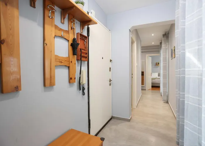 Urban East Comfort Apartment *